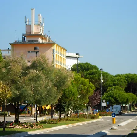 Edoardo