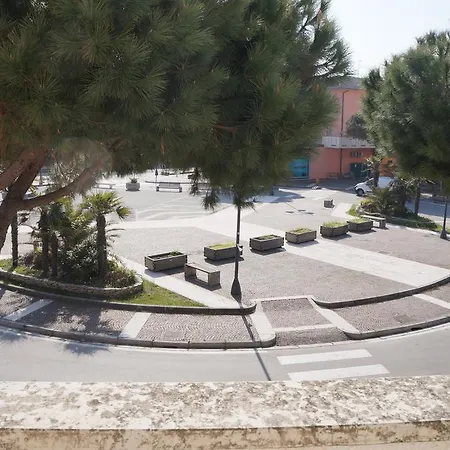 Edoardo Apartman